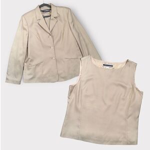 Amanda Smith Pure Silk Ivory Blazer Top 2 Pieces Set Size 16